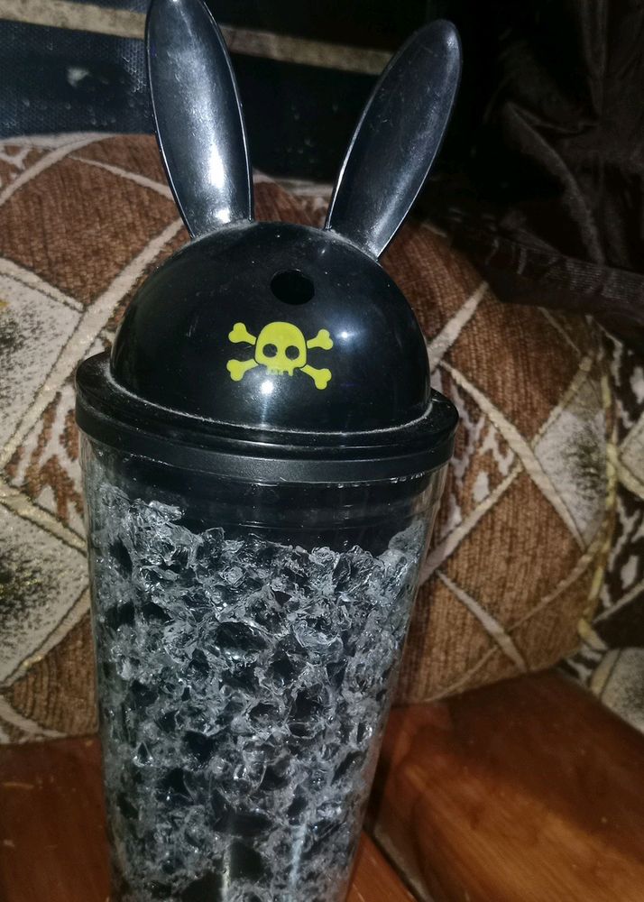Cup
