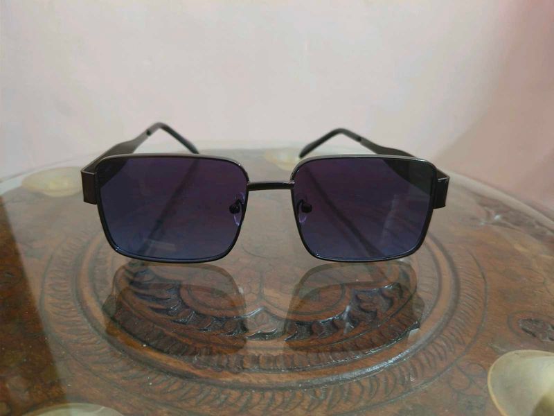 Stylish Square Sunglasses