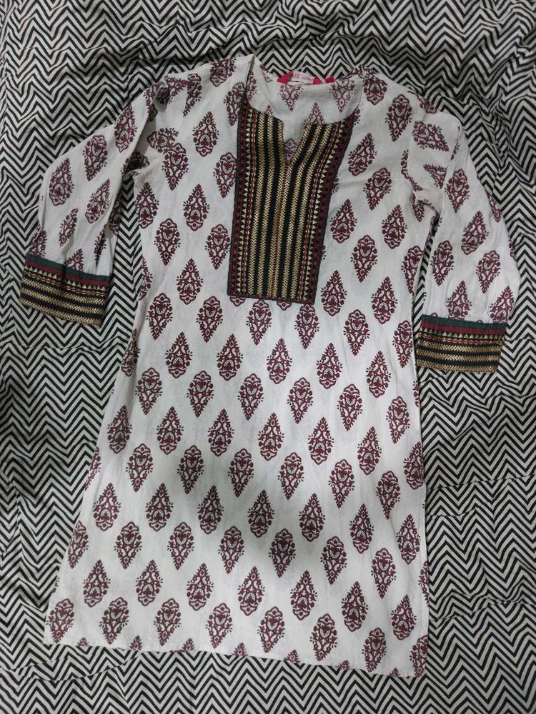 White Printed Kurti with Embroidered Neckline