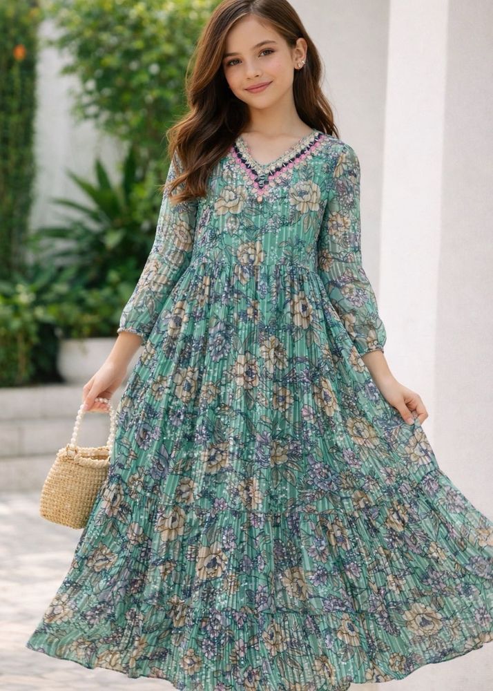 Beautiful floral print maxi dress
