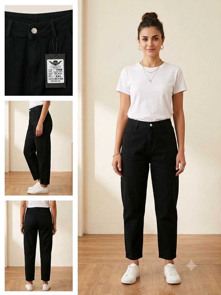 Black High-Waisted Tapered Baggy Jeans