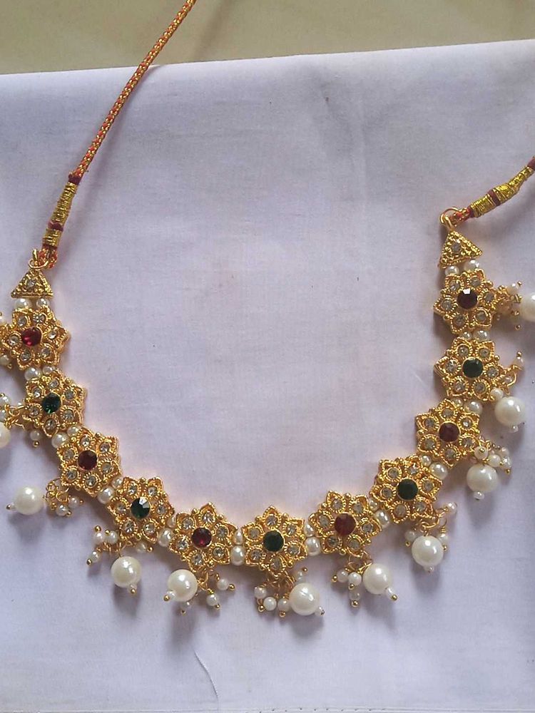Vintage Style Pearl &amp; Stone Necklace
