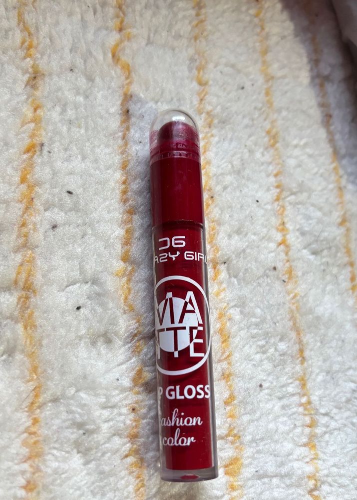 liquid lipstick maroon