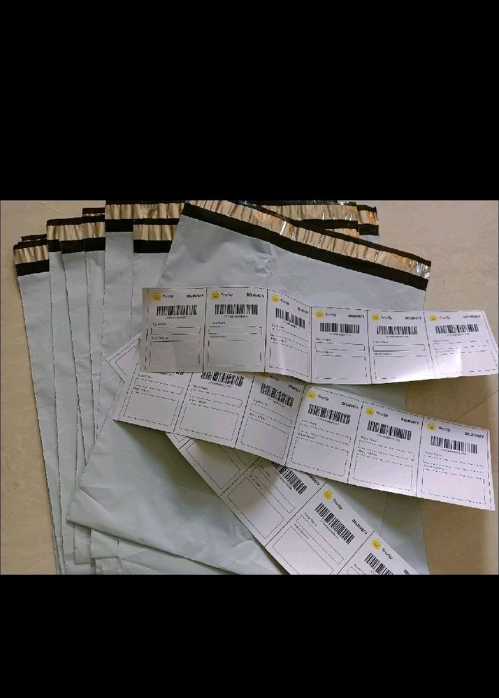 30 Shipping Bags And  Labels