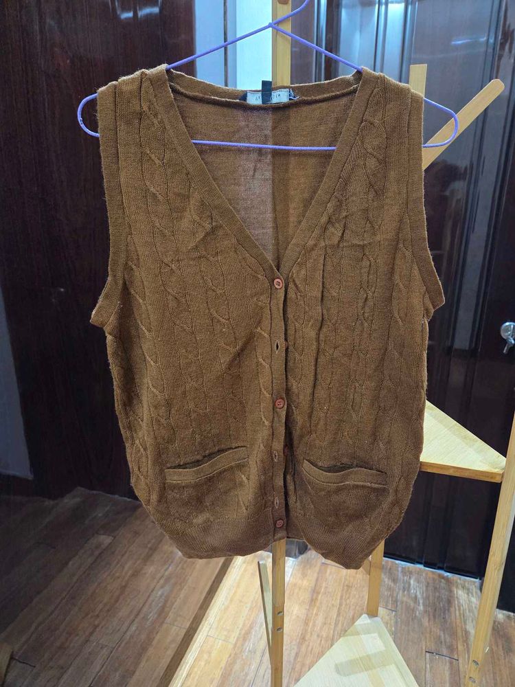 Brown Knit Vest with Pockets