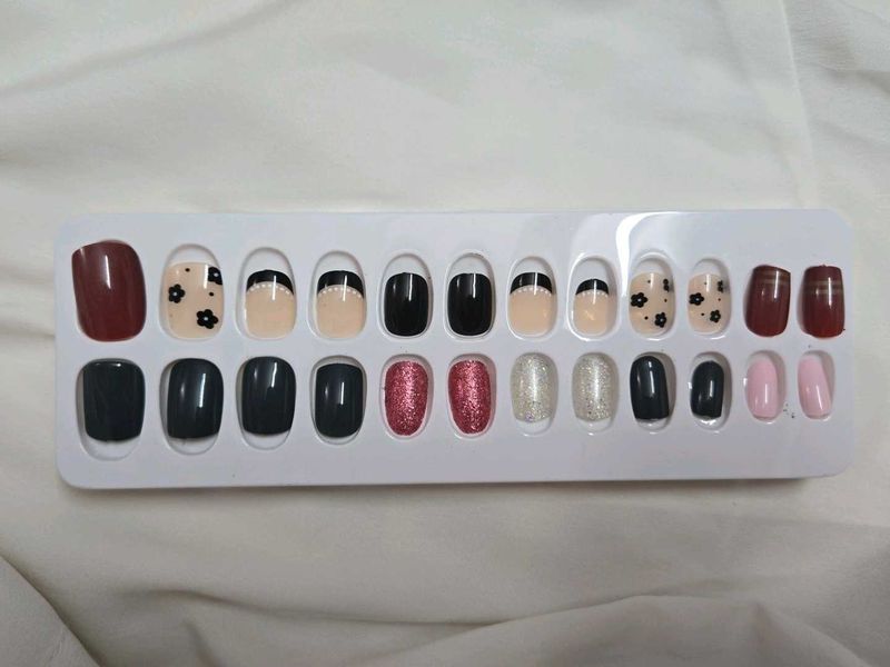Assorted Press-On Nails Set
