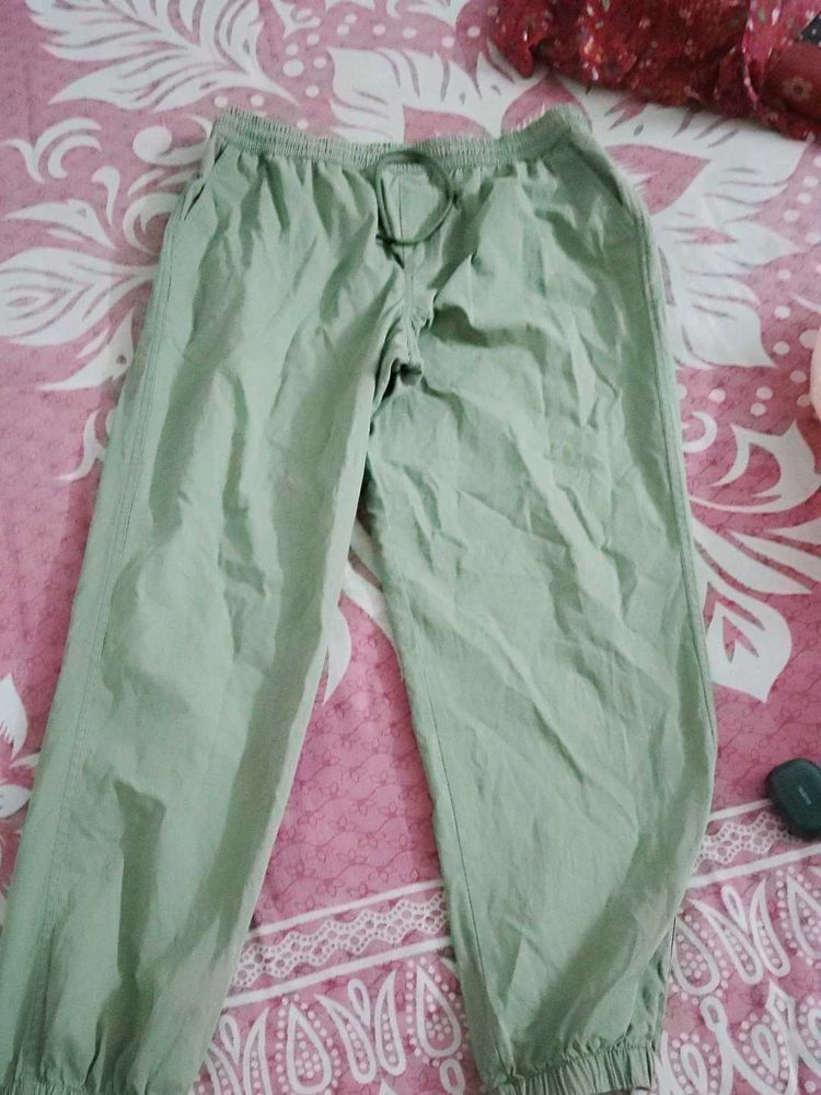 156.Light Green Joggers