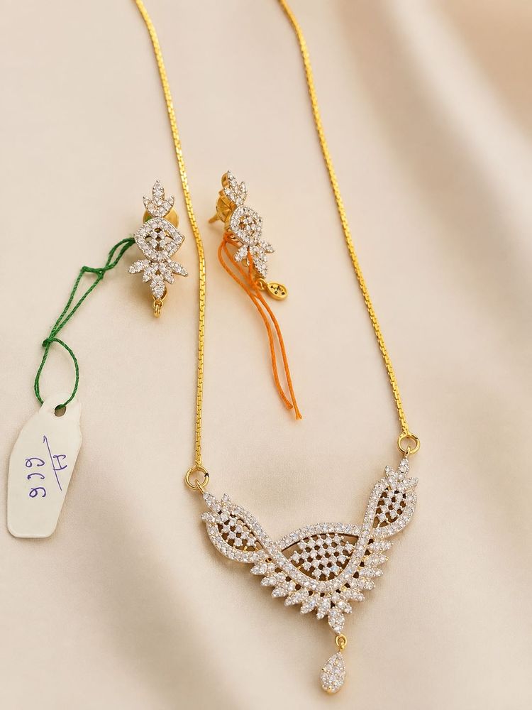 Exquisite CZ Necklace &amp; Earrings Set
