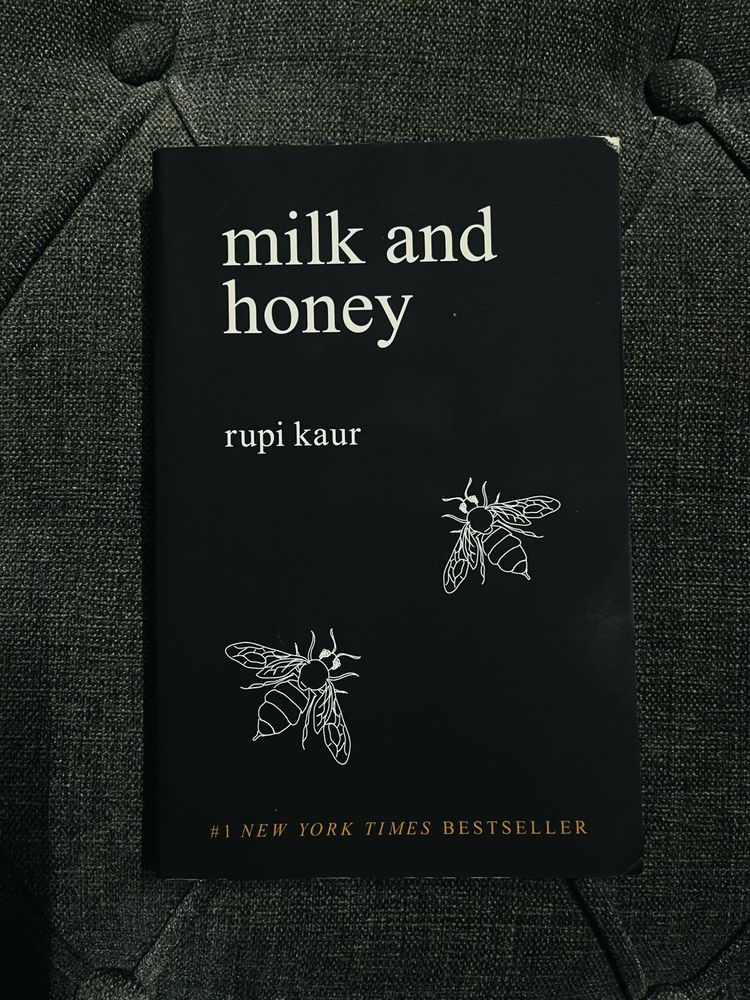 milk and honey by Rupi Kaur🍯