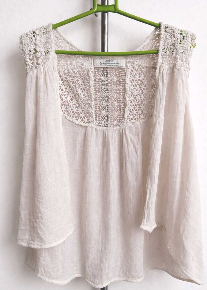 Lace Detail Sleeveless Top