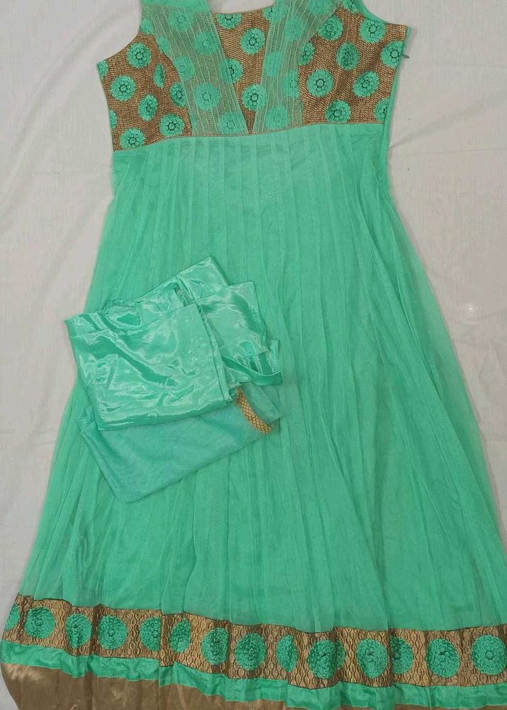 PRICE DROP  💚Elegant Teal Anarkali Suit