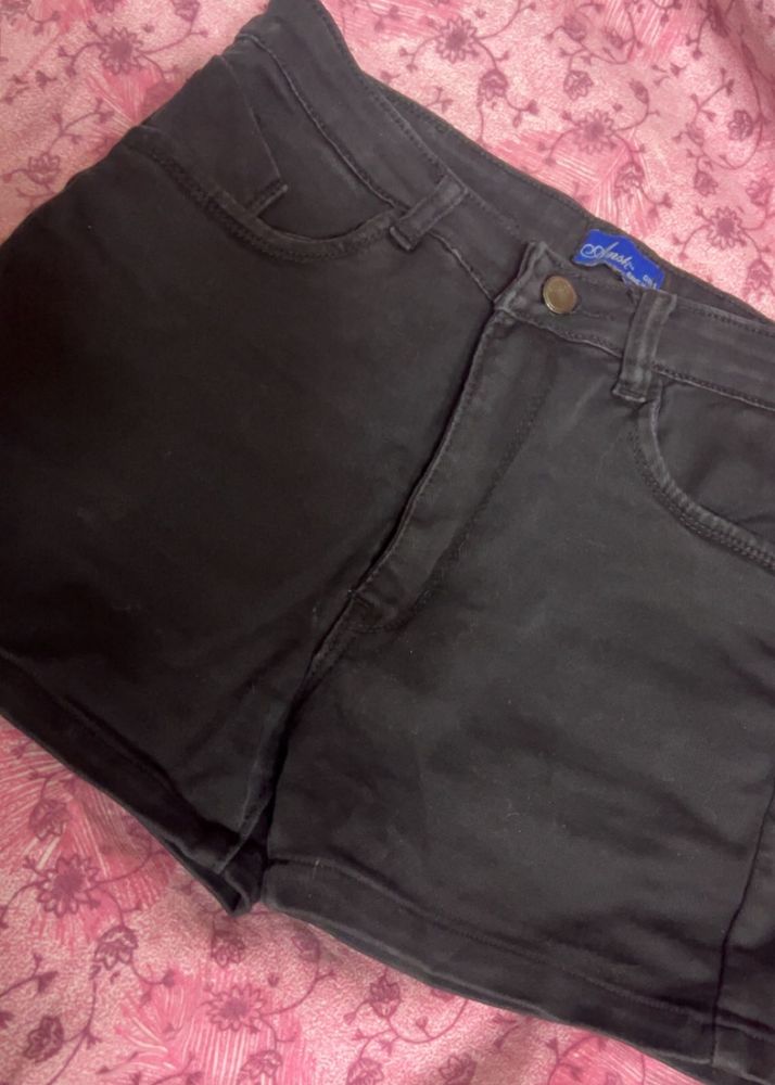Stylish Black Denim Shorts for Women