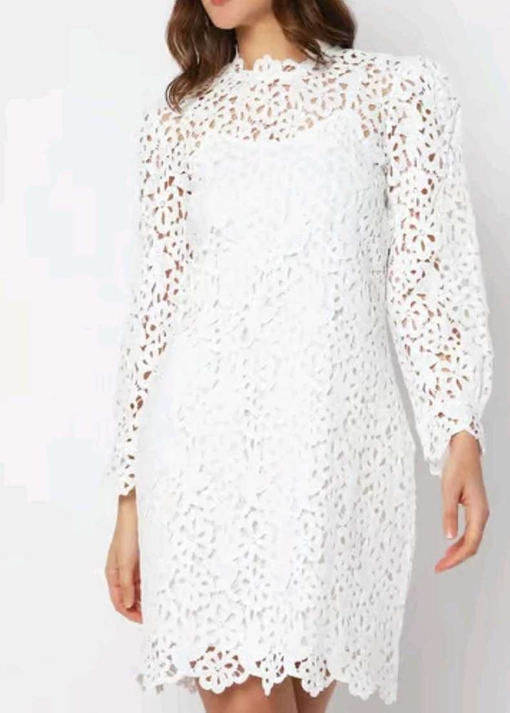vero moda White Lace Midi Dress- Large (Fits M)