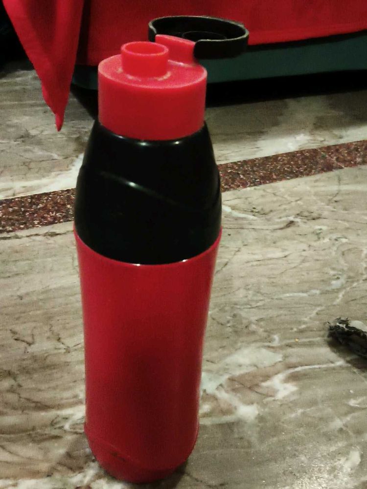 Cello Red &amp; Black Water Bottle