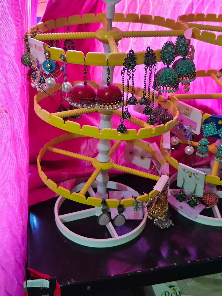 Assorted Jhumka Earrings stand