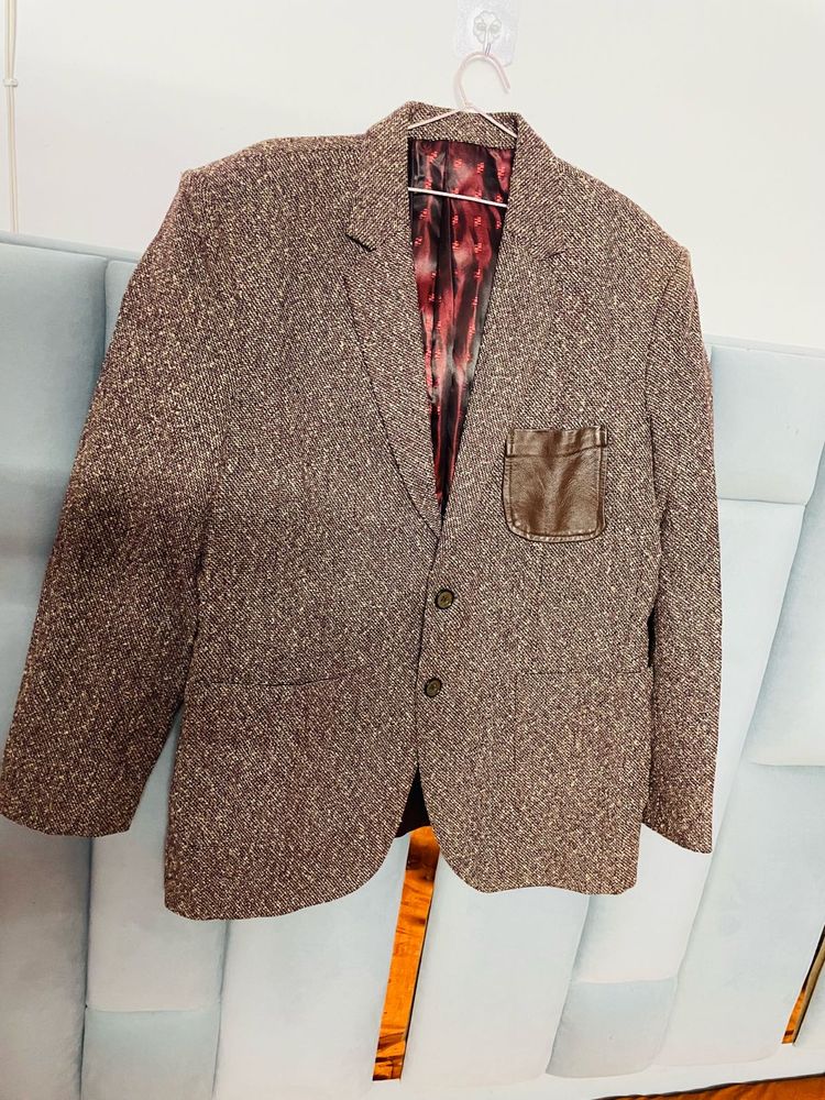 Vintage Tweed Blazer with Leather Pocket