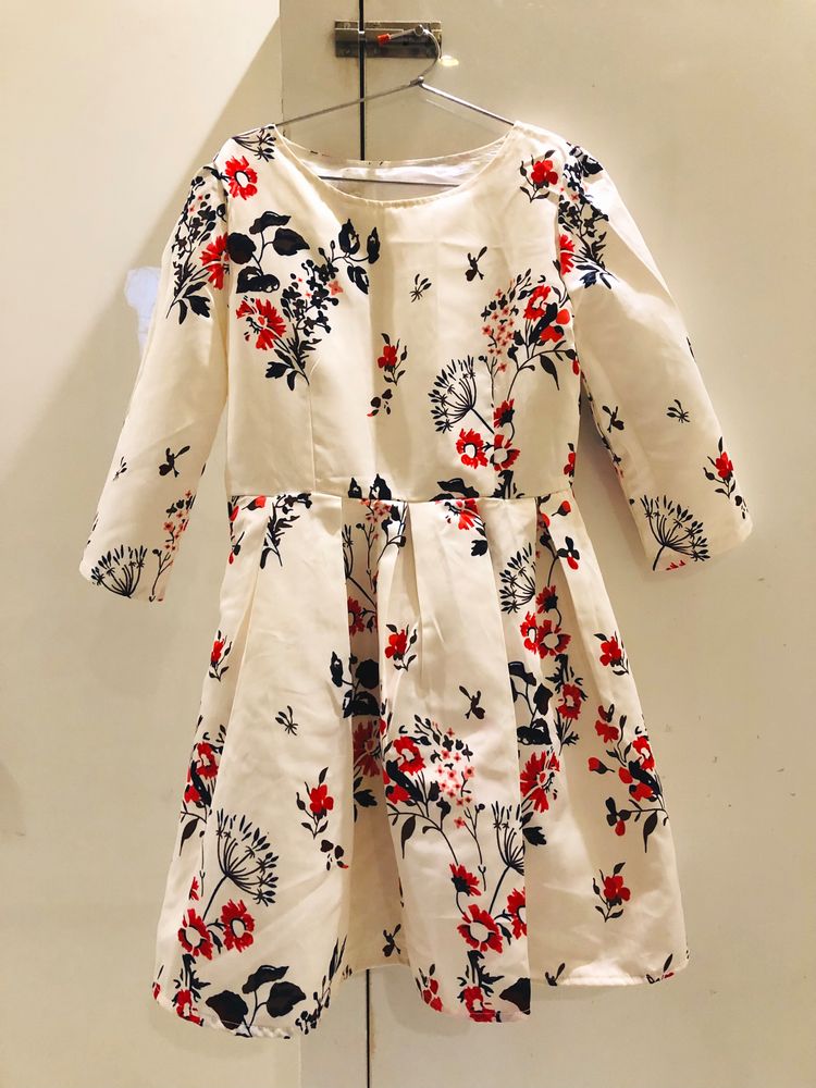 Chic Floral Print Dress