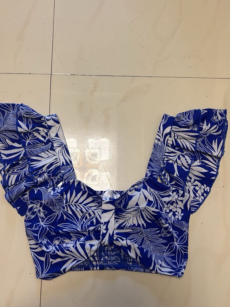 Blue Tropical Print Crop Top🧊
