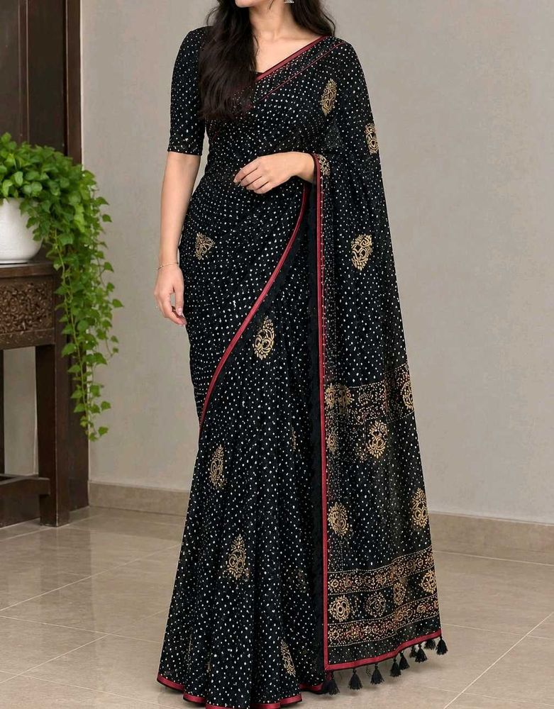 Elegant Black Saree with Gold Print &amp; BLOUSE