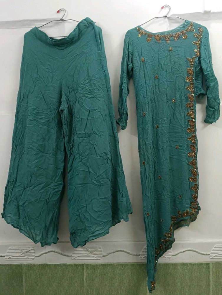 Beautiful Teal Kurta Set with Embellishments