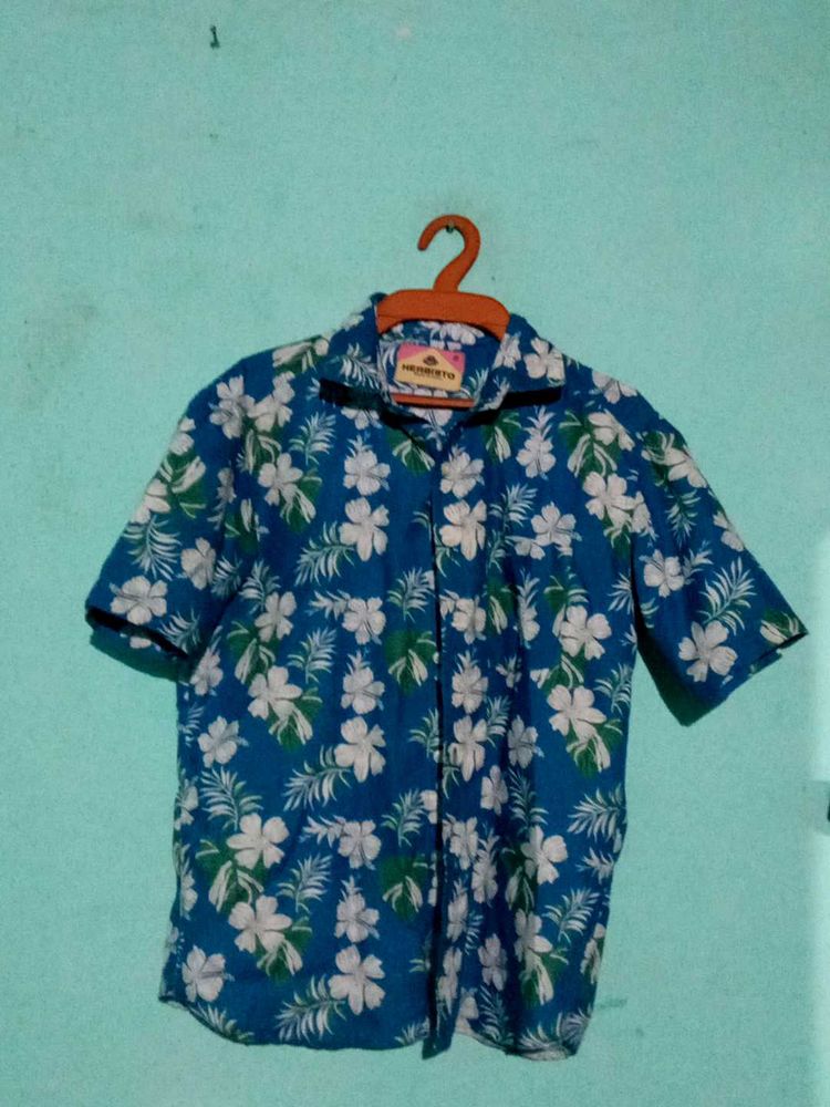 Gova Shirt
