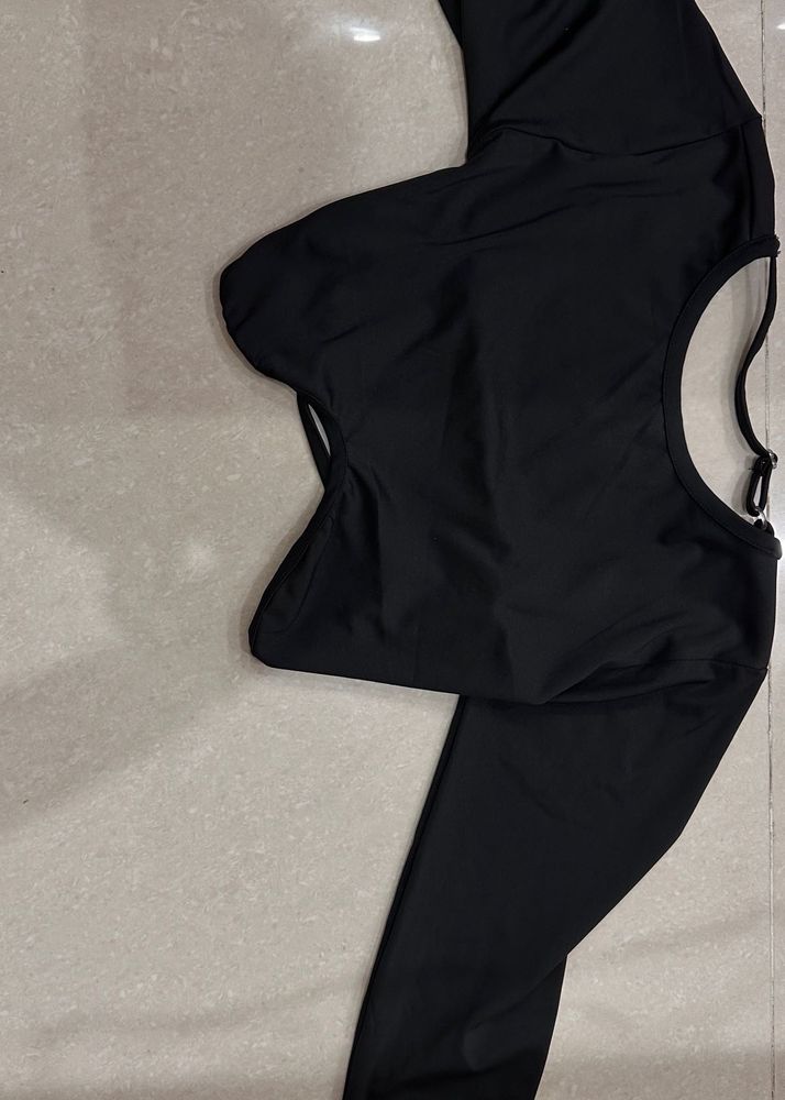2 Tops combo- Black long sleeves top+Leapord print