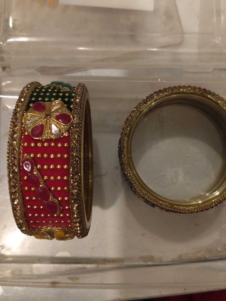 Traditional Indian Bangles - Set of 1
