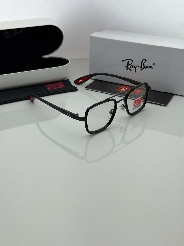 Ray-Ban Eyeglasses with Case