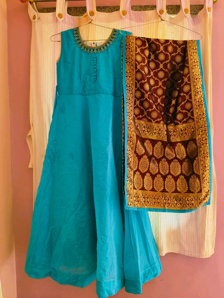 Blue Kurta Set with Banarasi Silk Dupatta