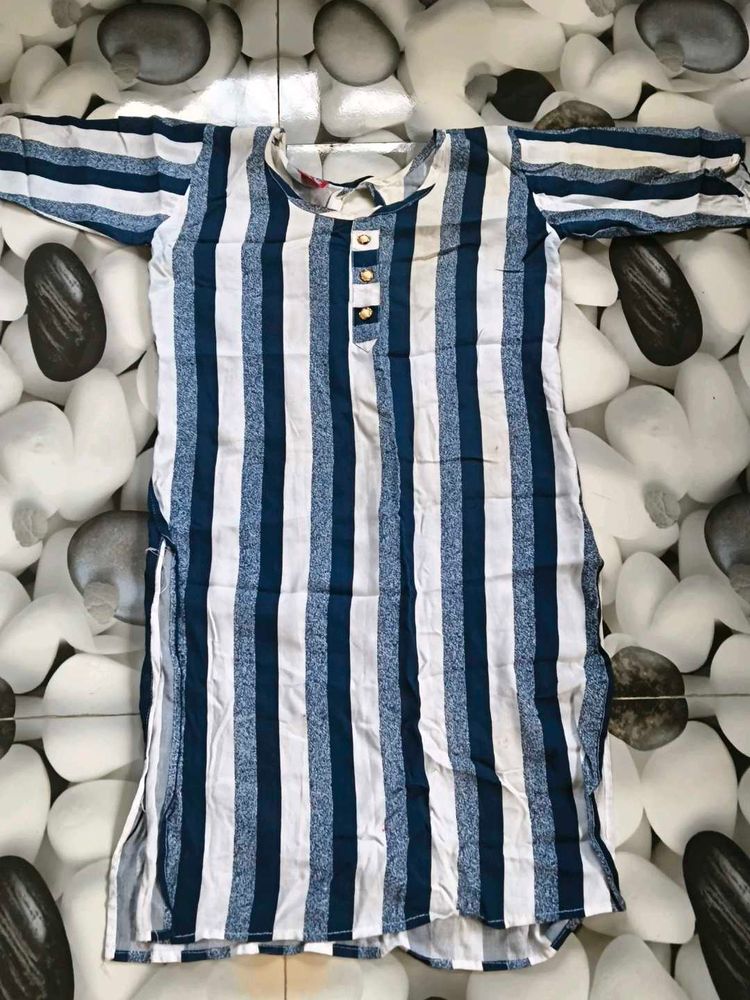 Blue &amp; White Striped Kurta
