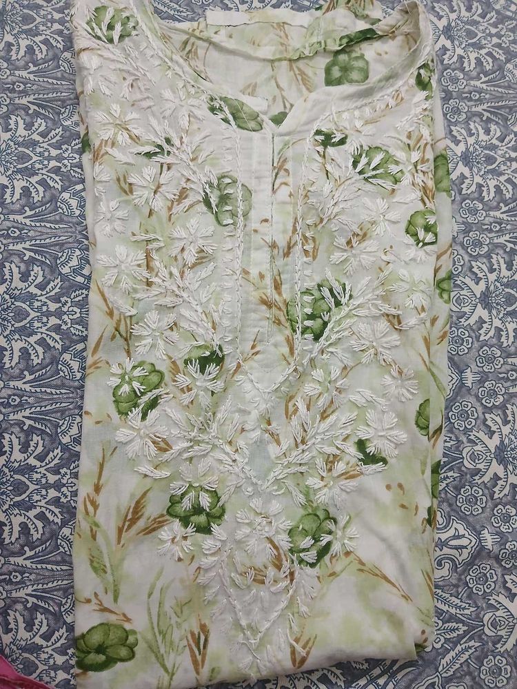 Elegant White &amp; Green Floral Kurta