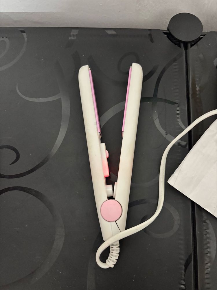 Little Hair Straightener