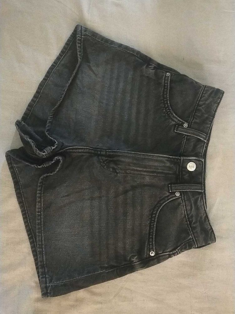 h&amp;m black denim shorts