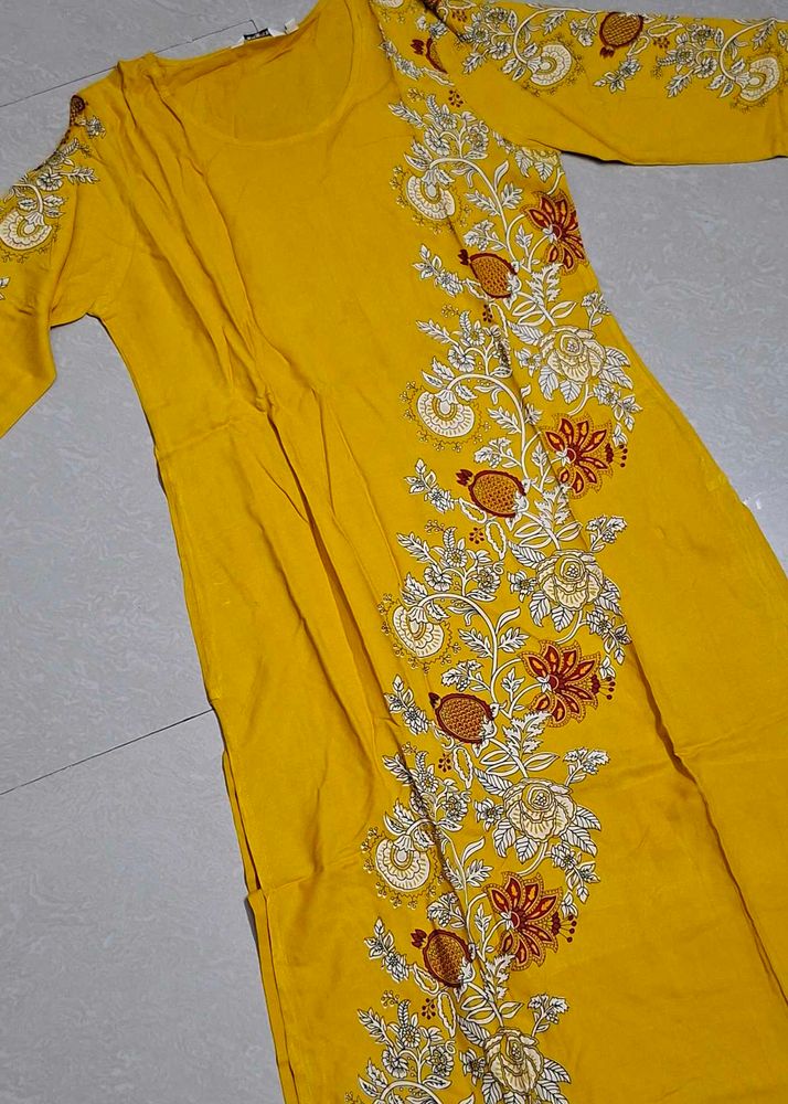 Vibrant Yellow Floral Printed Kurta