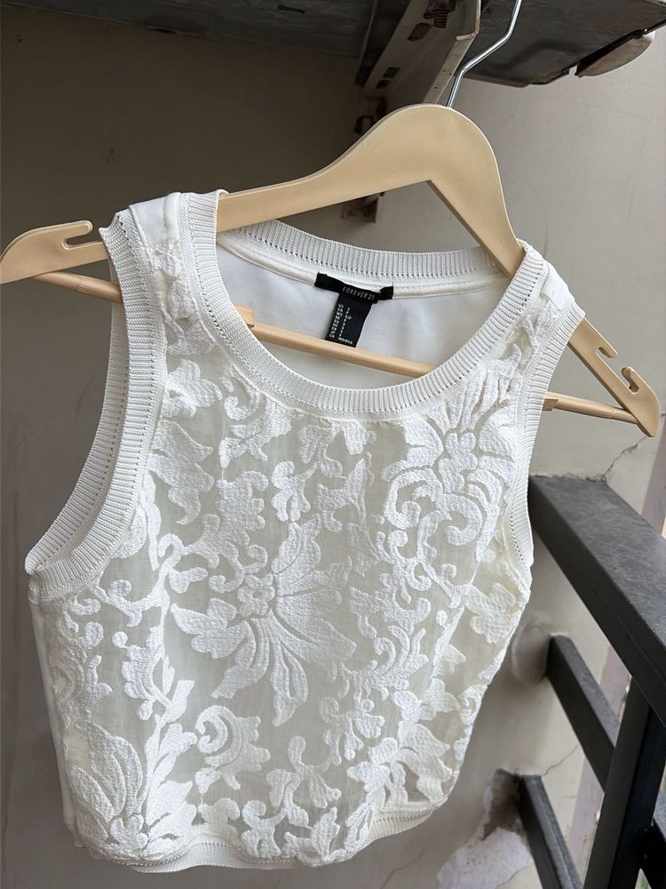 Forever 21 White Lace Crop Top