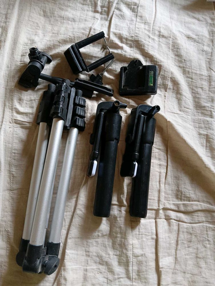 Tripod and Selfie Stick With Accessories