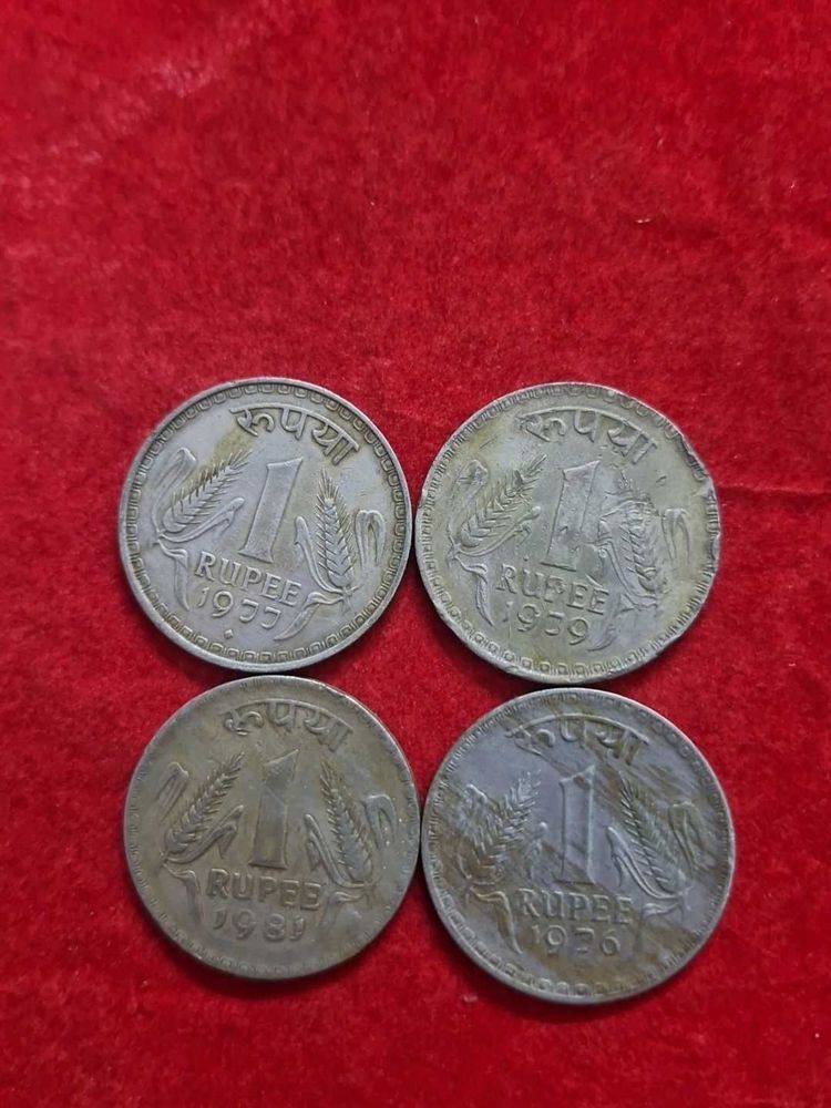 4 pcs Vintage Indian 1 Rupee Coins
