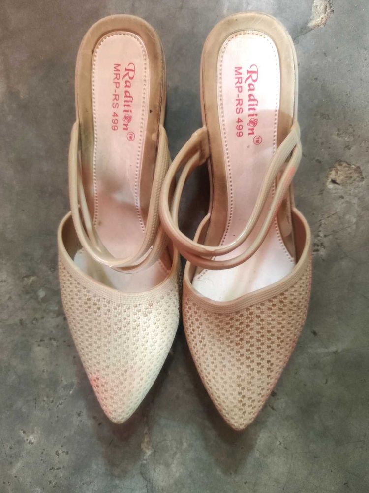 Stylish Nude Mesh Heels