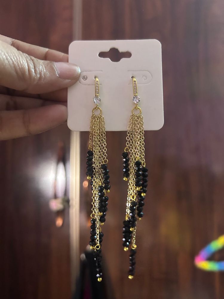 Elegant Black Bead Dangle Earrings