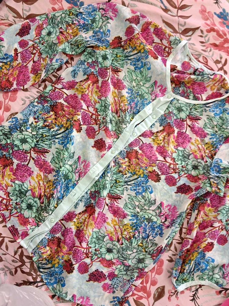 Vibrant Floral Print Button-Up Top