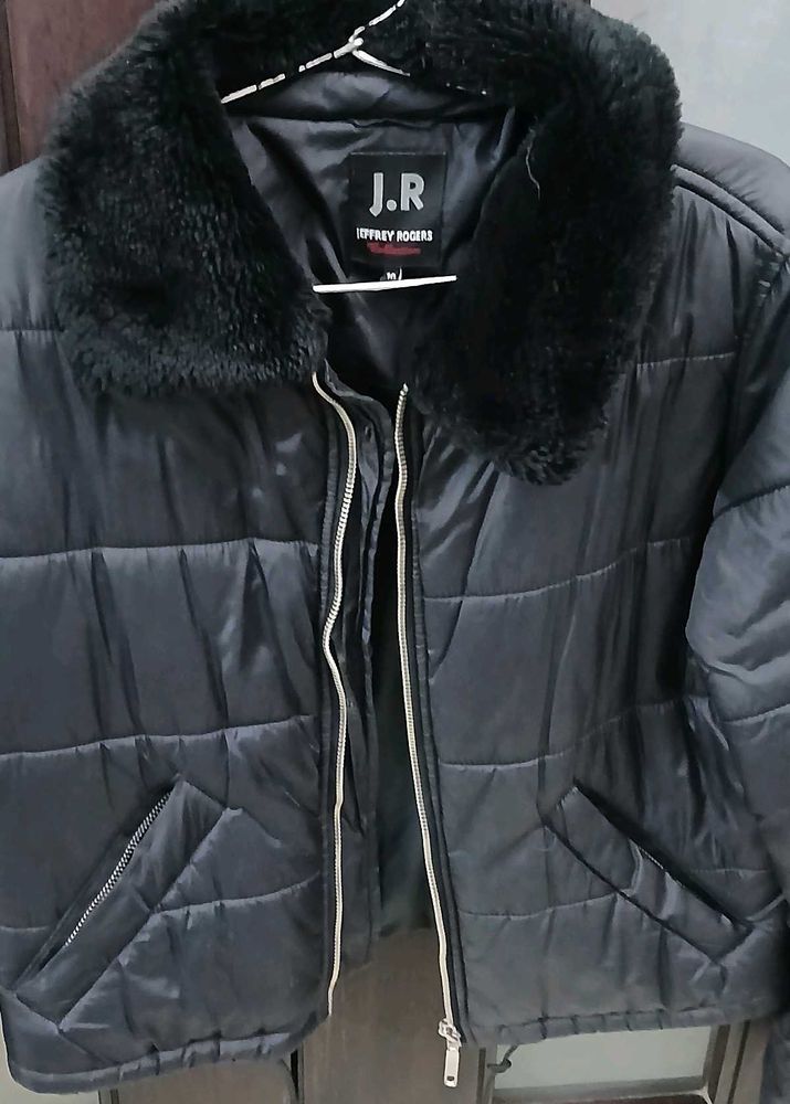 Jeffrey Rogers Black Puffer Jacket - M Size