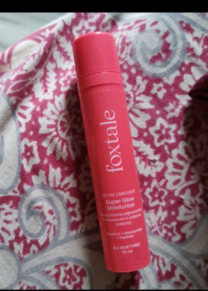 Foxtale Super Glow Moisturizer