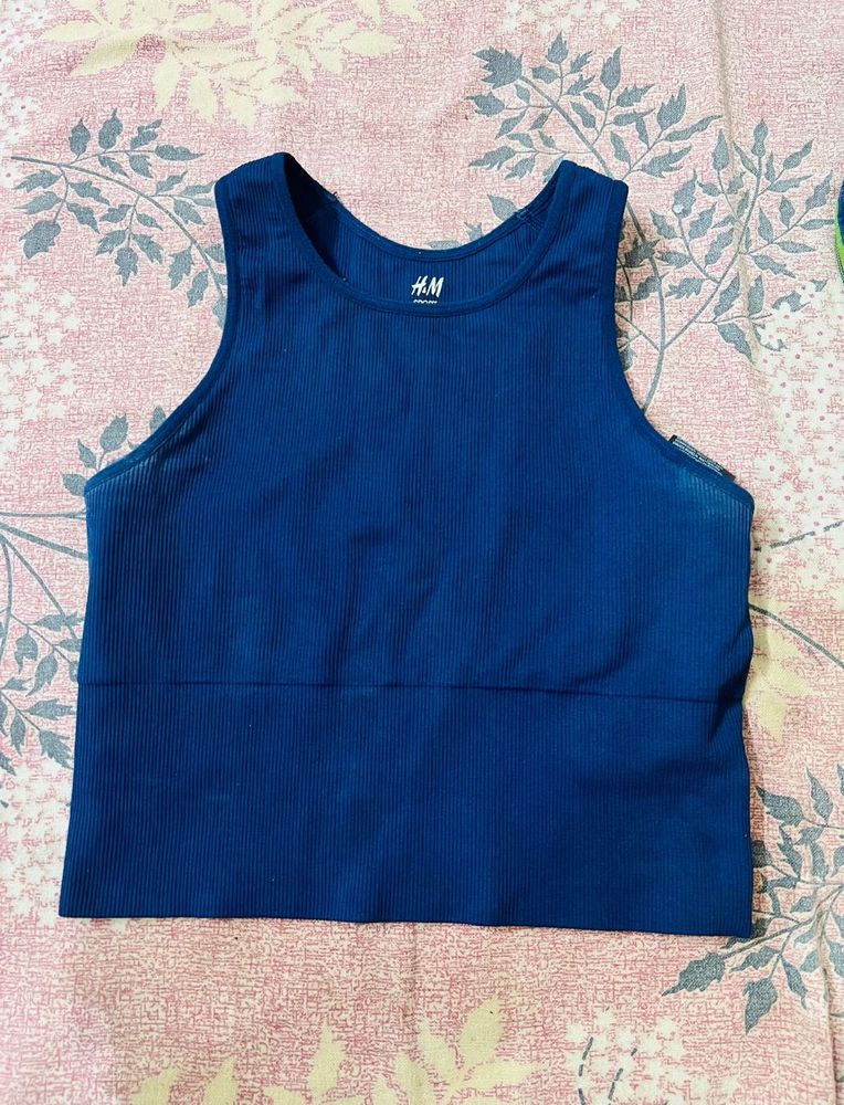 H&amp;M Ribbed GYM Crop Top