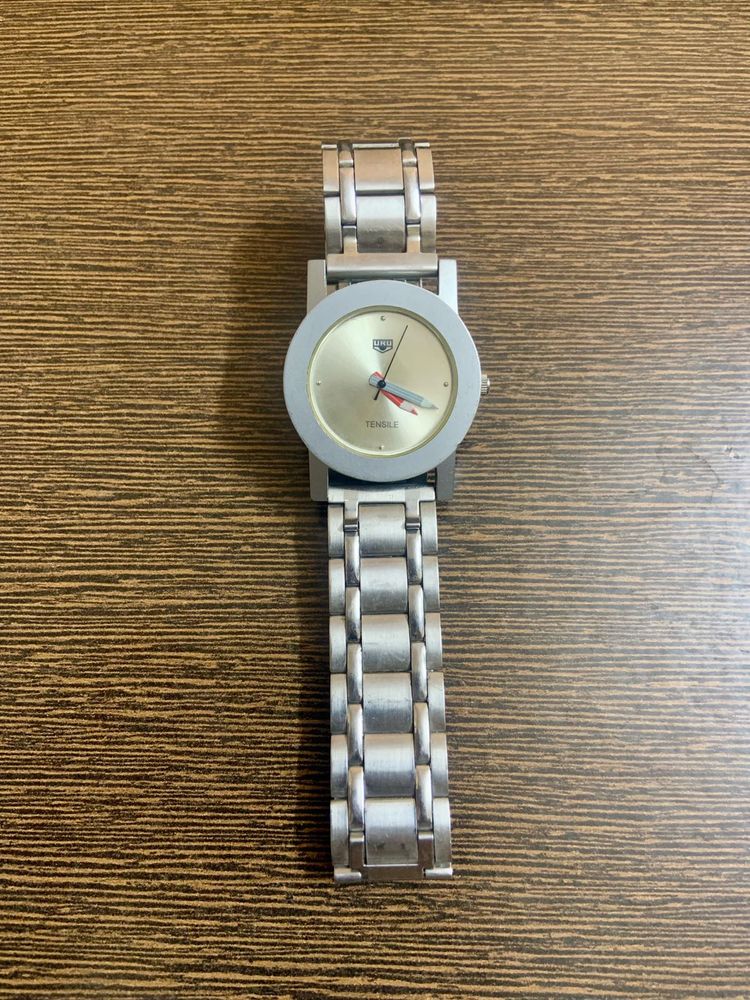 Unisex Analog Watch From LAMEX