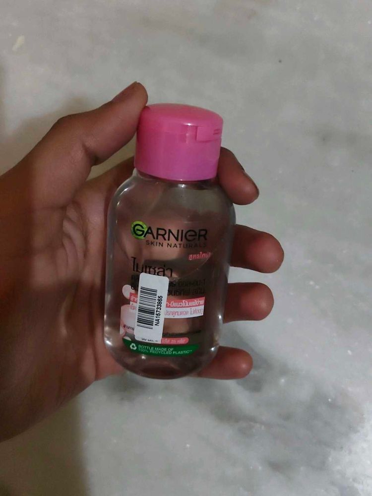 Garnier Micellar Cleansing Water