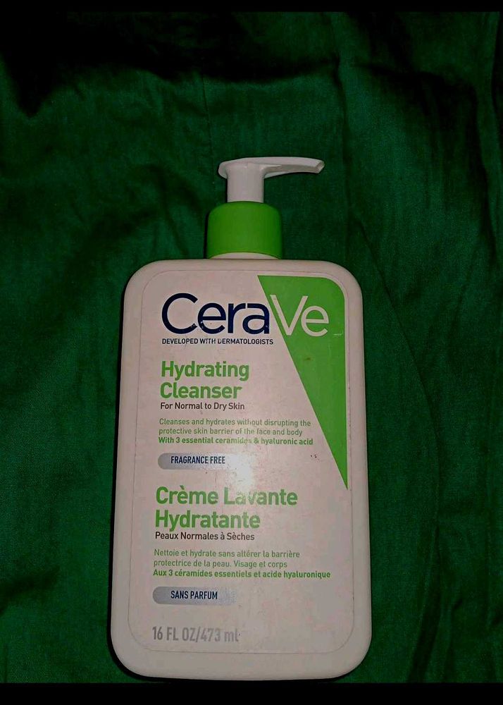 CeraVe Hydrating Cleanser (473ml)