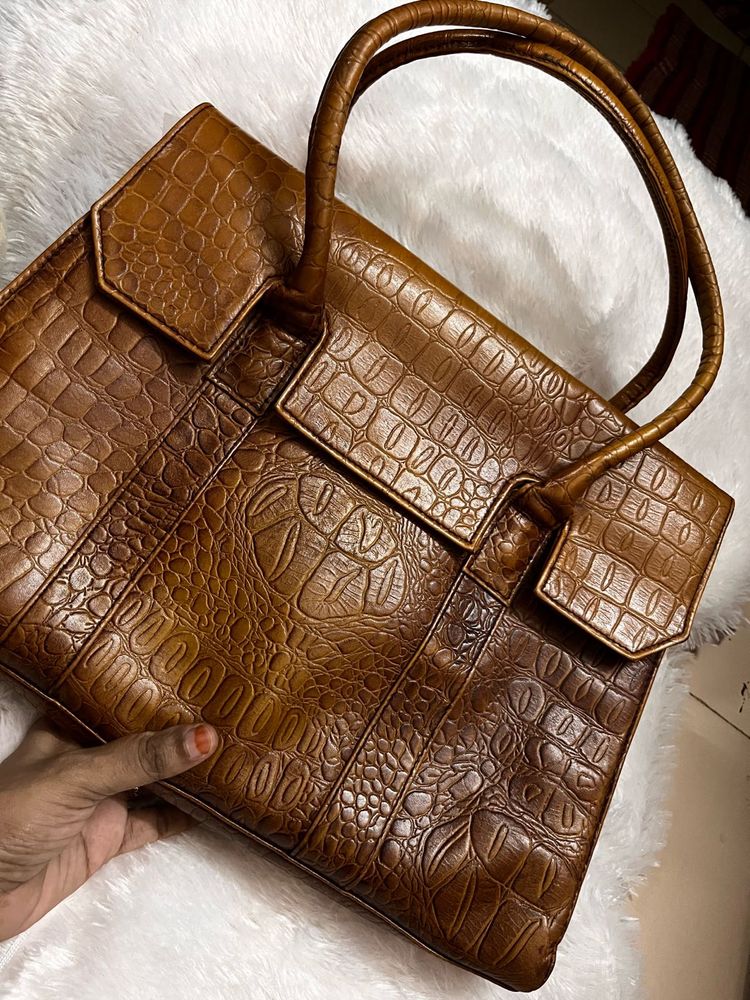 Stylish Embossed Handbag
