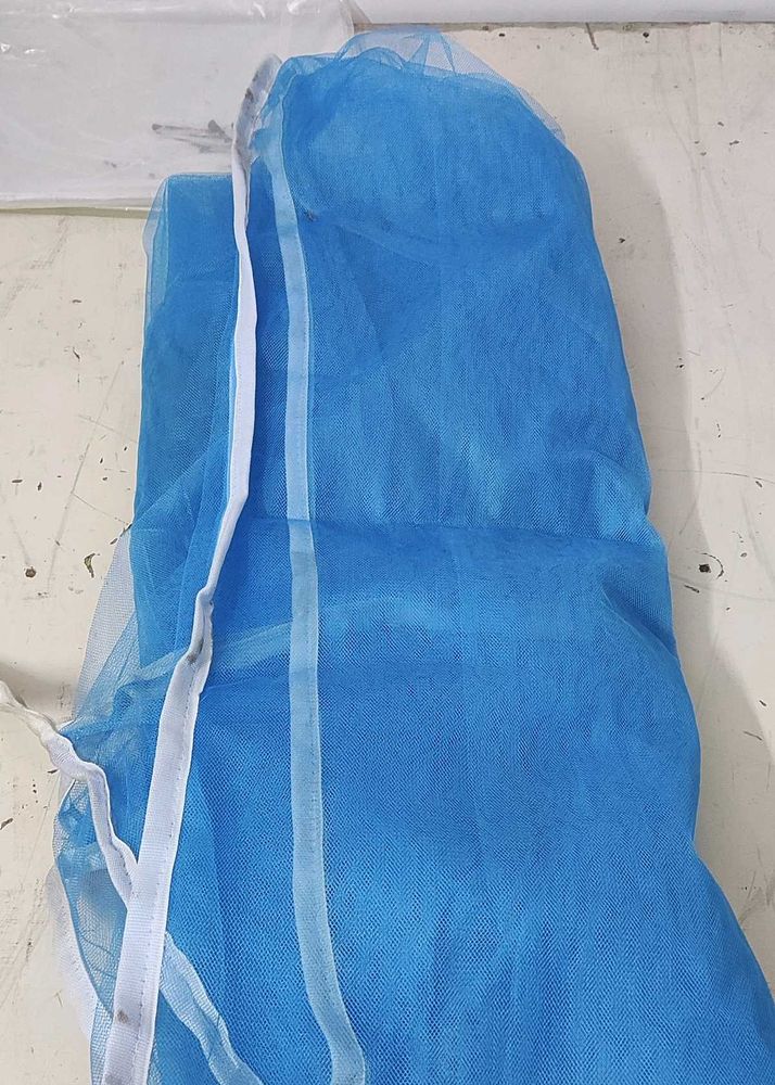 Double-Bed Mosquito Net &amp; 4 bamboo poles H4.5f