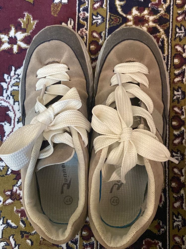 Runner Casual Sneakers - Size 37