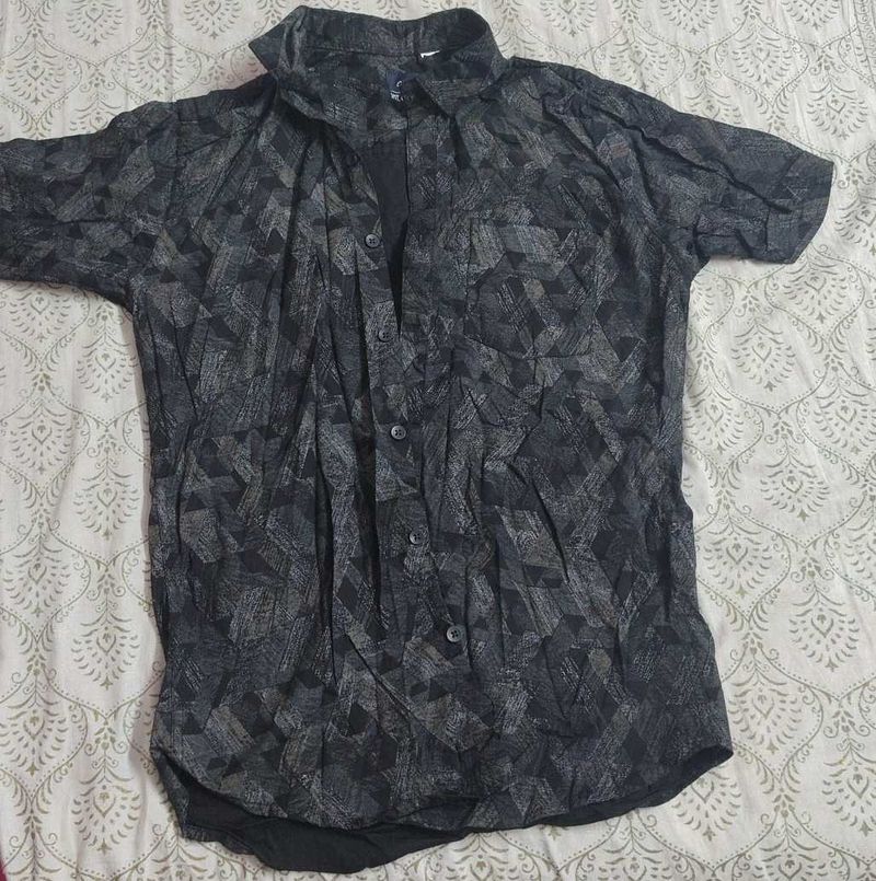 Men's Geometric Print Short Sleeve Shirt